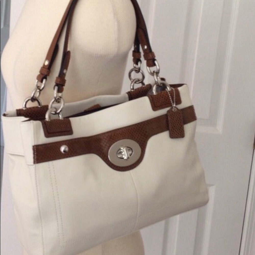 Coach 👜